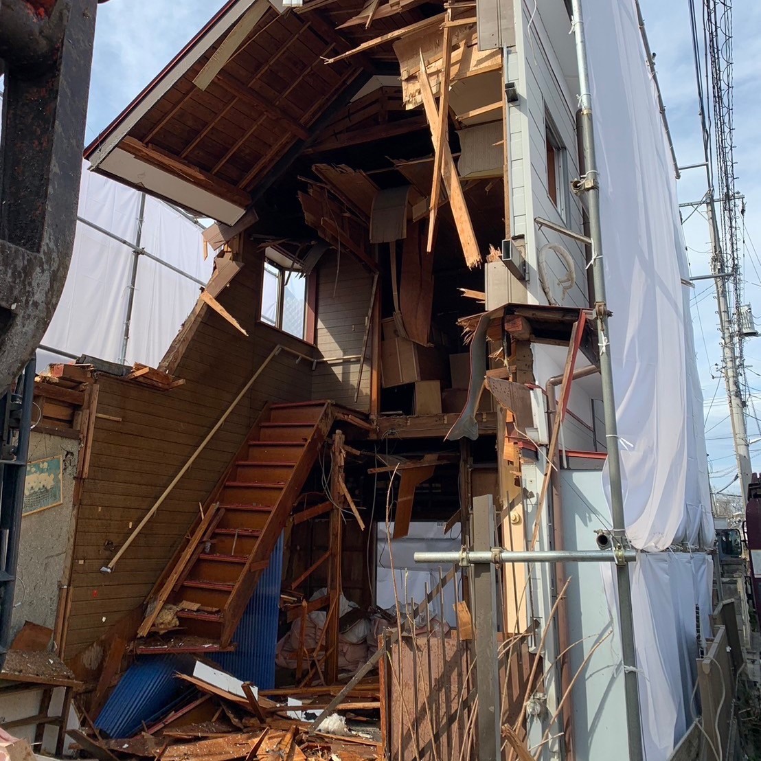 建物解体の調査から整地までお任せください